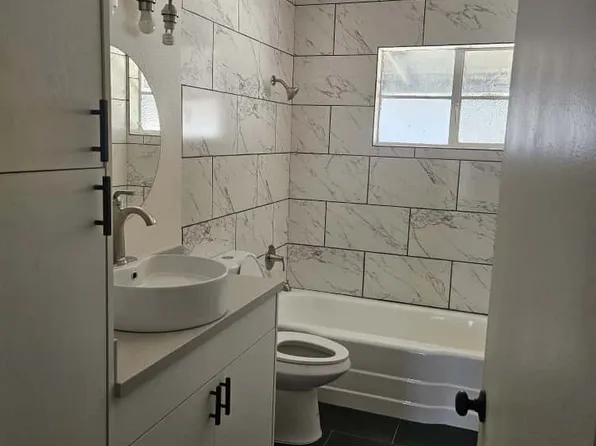 907 E Claremont St #2, Phoenix, AZ 85014