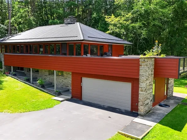 9810 Fancher Hts, Houghton, NY 14744