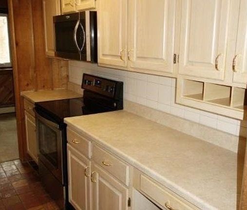 3rd image of 13701 Nicollet Ave S #203