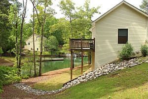 3rd image of 71 Jutewood Trl
