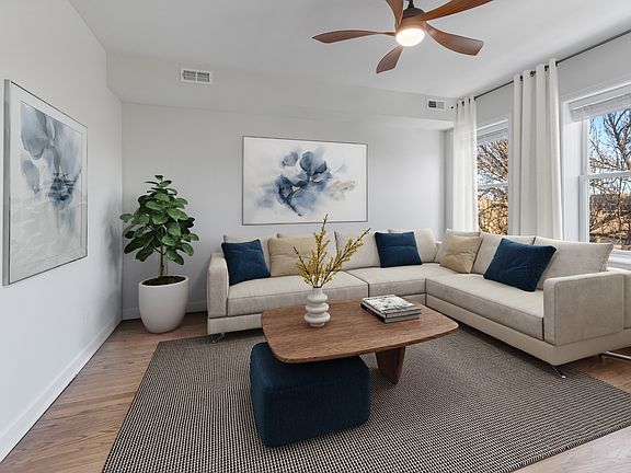 3rd image of 5412 N Campbell Ave #2