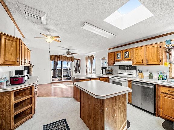 5th image of 8435 Savage Rd