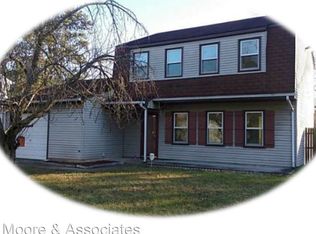 12 Newgate Village Rd, Hampton, VA 23666