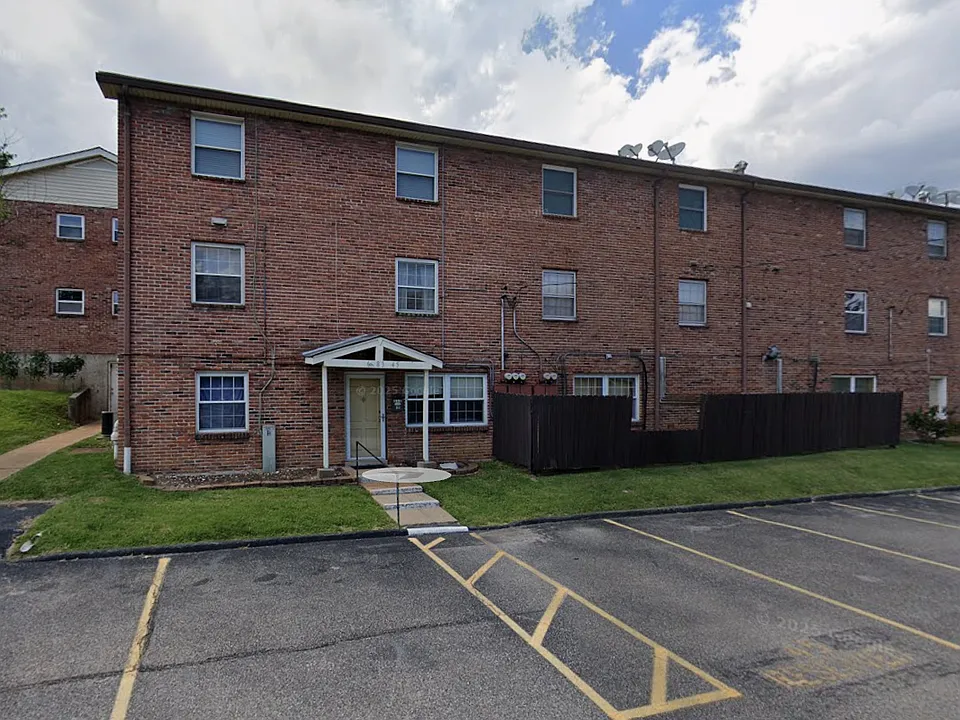6983 Colonial Woods Dr #45