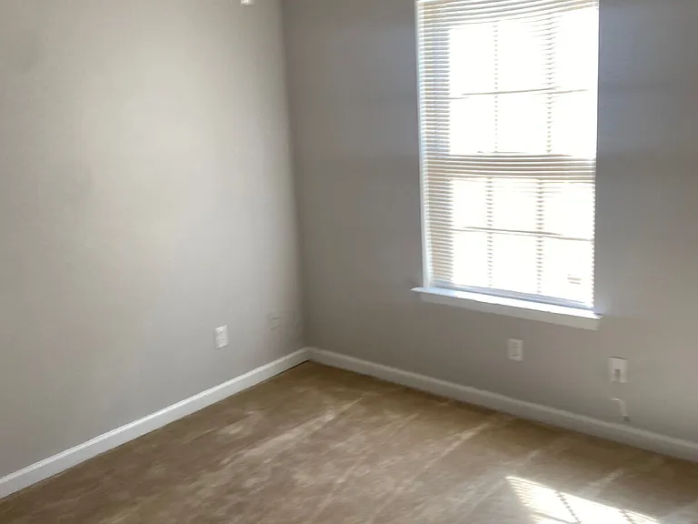 2765 Westbrook Ct — Photo 12
