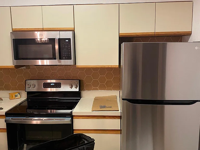601 Christopher Dr #1 — Photo 2