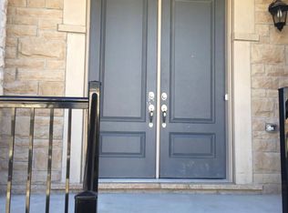 19 Hancock St, Aurora, ON L4G 1A6