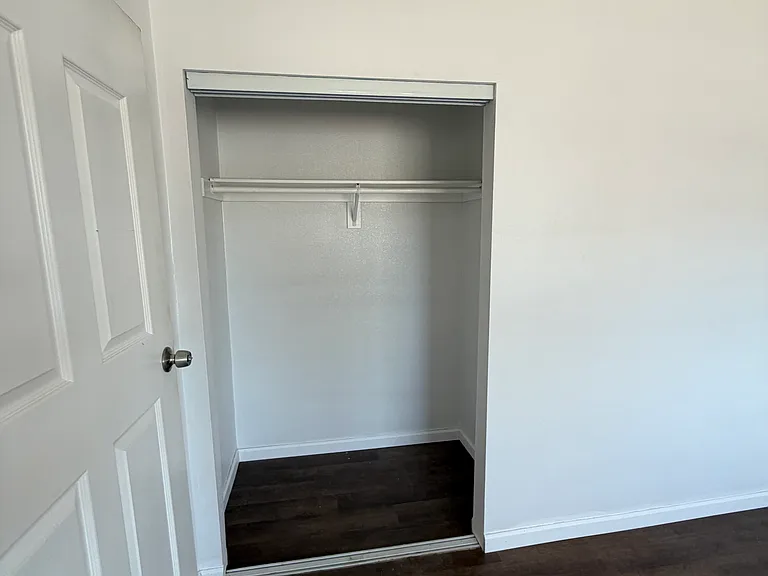 186 E Bonita St — Photo 10