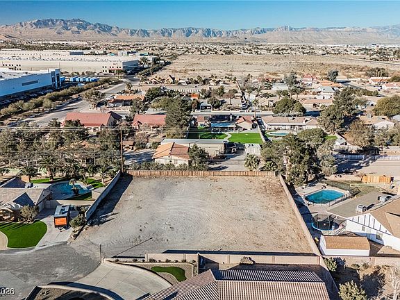 4th image of 3460 W Mesa Verde Ln
