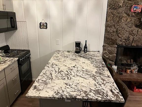 2nd image of 9 High Country Dr #0