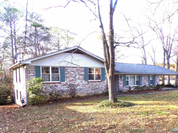 249 Monterey Cir, Gadsden, AL 35901