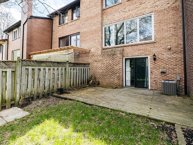 17 Stoneham Rd — Photo 35