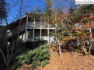 211 Cecil Miller Rd APT 7, Boone, NC 28607