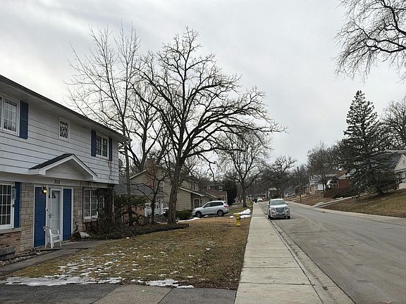 5th image of 311 Oakwood St