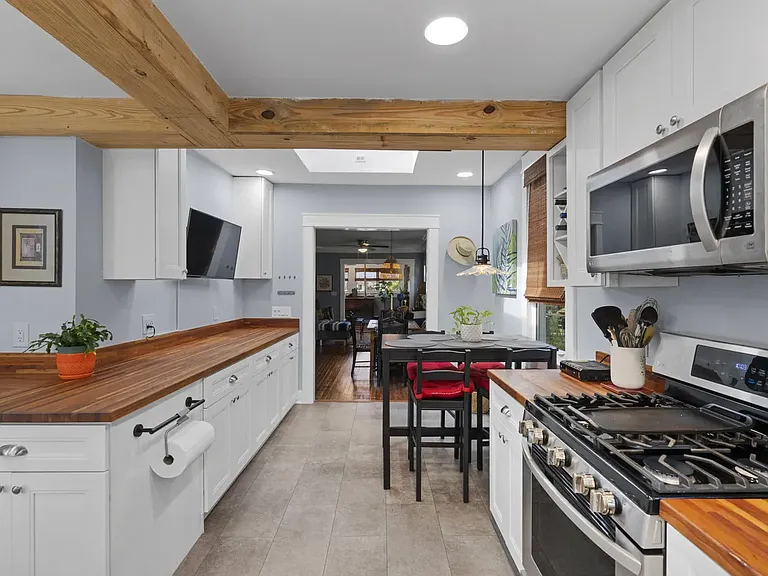 743 Park Pl — Photo 10