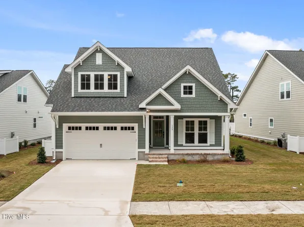 128 Pine View Boulevard, Beaufort, NC 28516