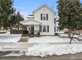 9 Walnut St, Pleasant Hill, OH 45359