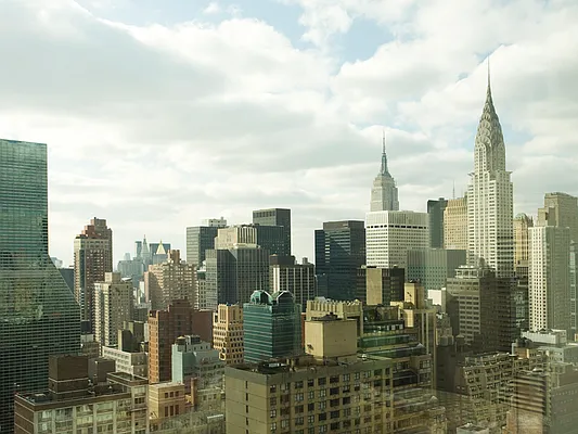 Sold by Sotheby's International Realty | media 2