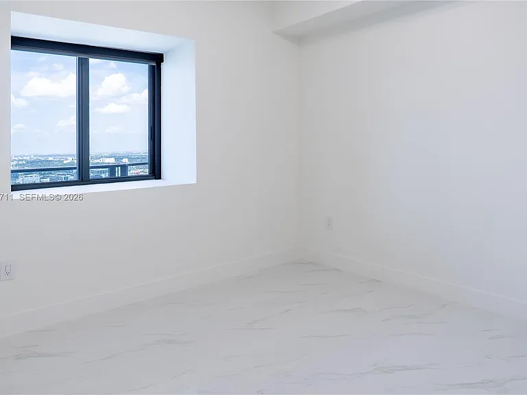 700 NE 24th St #3603 — Photo 42