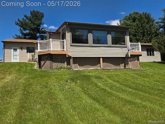 5th image of 3296 Swarthout Rd