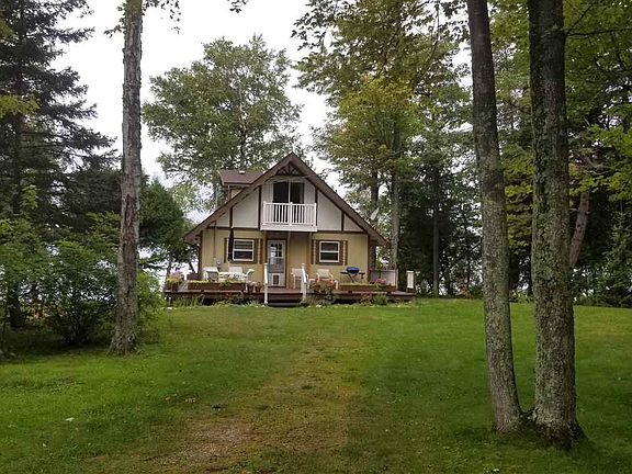 2nd image of 10917 Lake Shore Dr