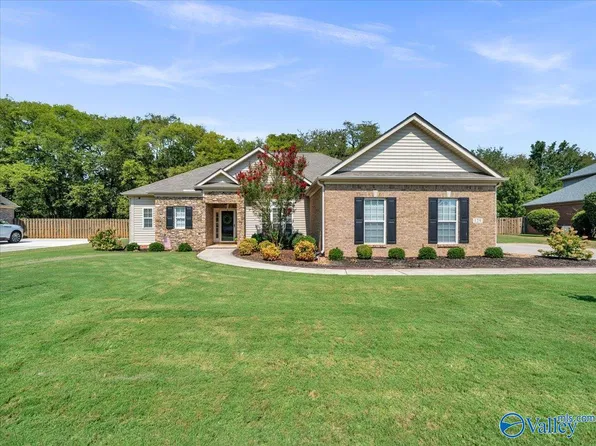 129 Bridge Arbor Ln, Huntsville, AL 35811
