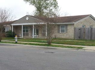4954 Papania Dr, New Orleans, LA 70127