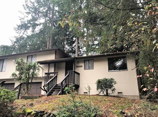 925 NE McWilliams Rd, Bremerton, WA 98311