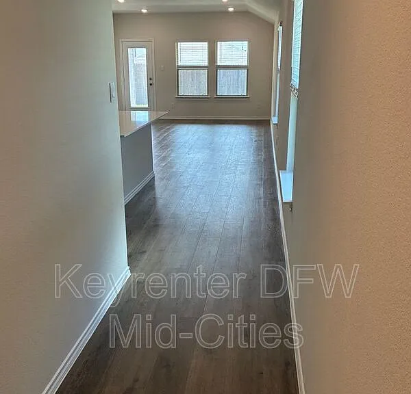 4624 Verdin St — Photo 2