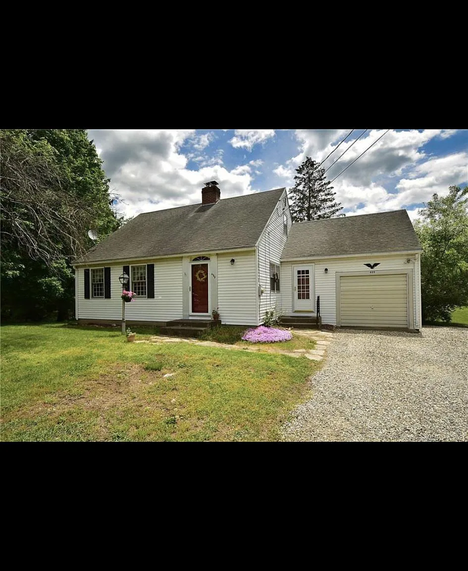 3 bed, 1350 sqft, $2,550 — Photo 1