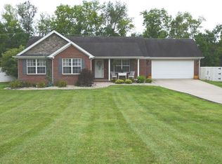360 Palomino Dr, Harrodsburg, KY 40330