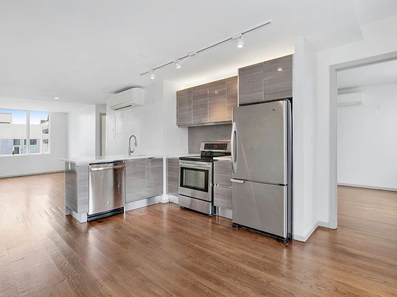 3rd image of 40 N 4th St #5A1