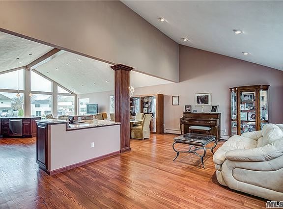 3rd image of 67 Biltmore Blvd