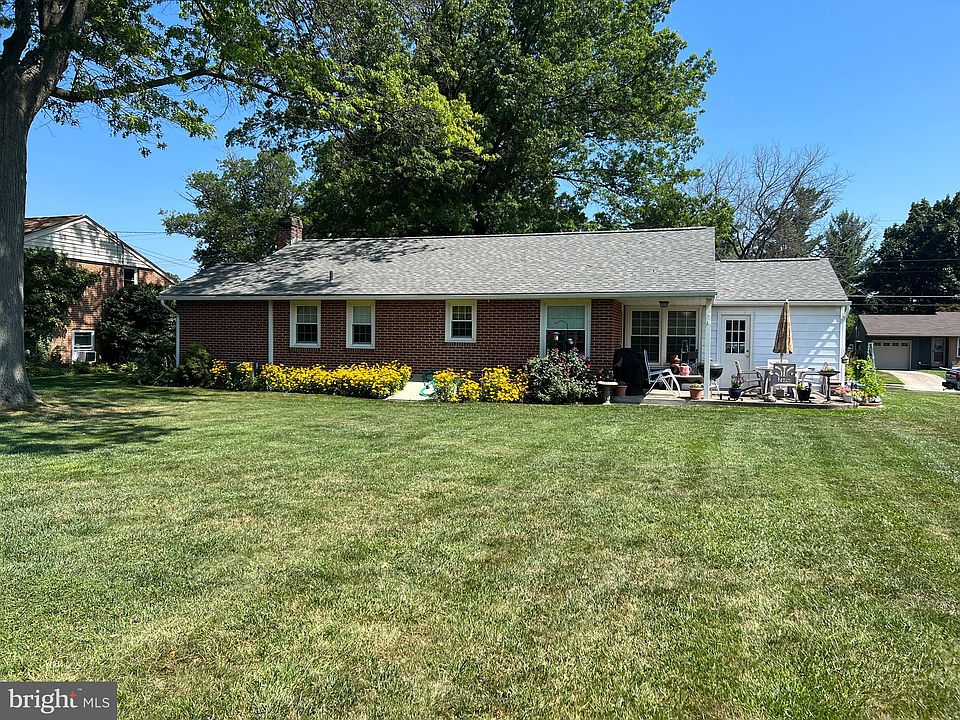 318 E 6th St, Boyertown, PA 19512 Zillow