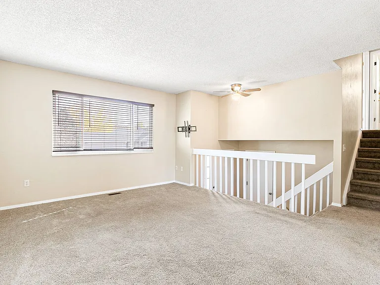 1405 S Sierra Dr — Photo 5