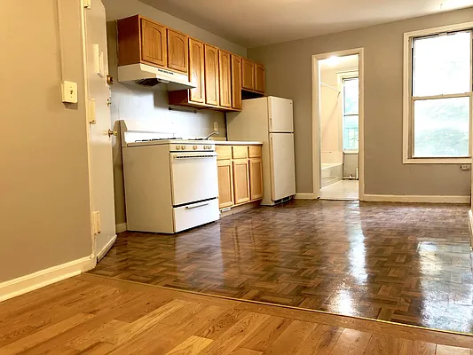 Rented by Nooklyn NYC LLC | media 11