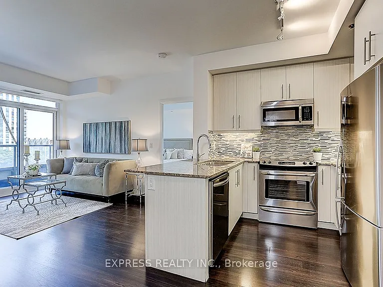 55 Oneida Cres #308 — Photo 9