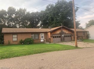 238-240 W Spruce St, Lisbon, OH 44432