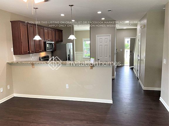 5th image of 2082 Craver Meadows Dr
