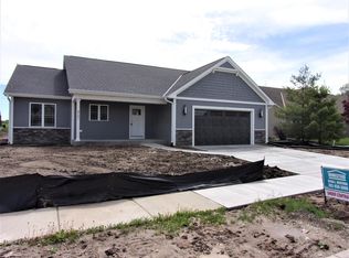 8701 Citadel Ter, Sturtevant, WI 53177