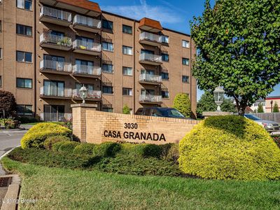3030 Breckenridge Ln APT 202, Louisville, KY, 40220