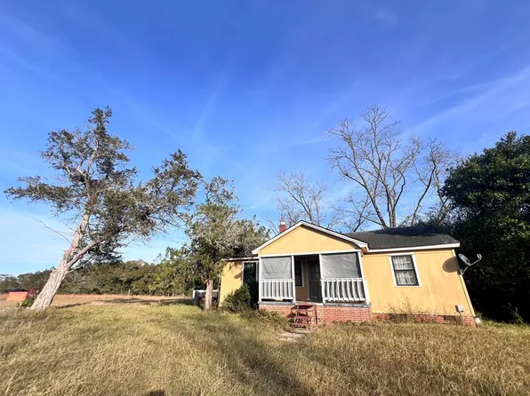 6 Green Rd, Omega, GA 31775