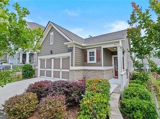 6469 Crosscreek Ln, Flowery Branch, GA 30542
