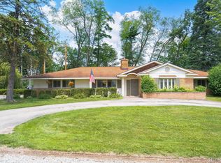 240 Applewood Ln, Bloomfield Hills, MI
