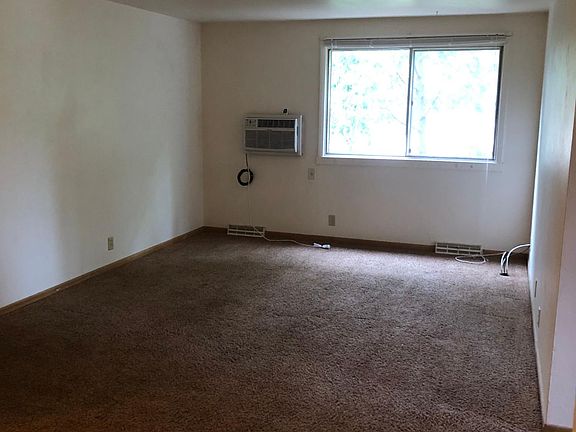 3rd image of 1410 Park Ave #1