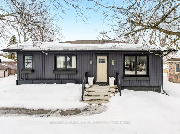 7845 Yonge St, Innisfil, ON L9S 1K8
