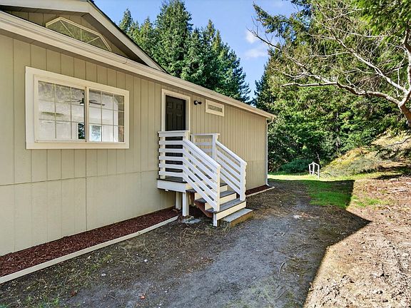 2nd image of 40421 Mountain View Road