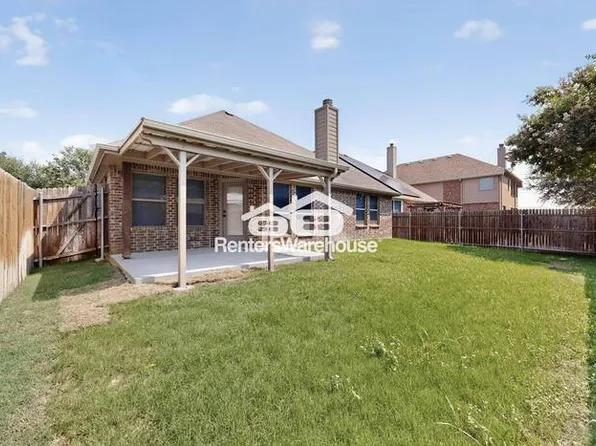 4016 Hollow Lake Rd, Roanoke, TX 76262