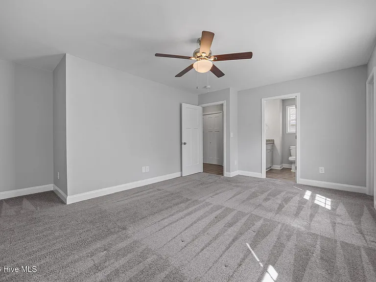 645 S Gaines St — Photo 12