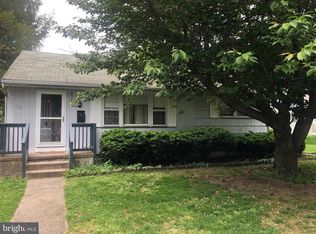 738 Morgan Ave, Palmyra, NJ 08065